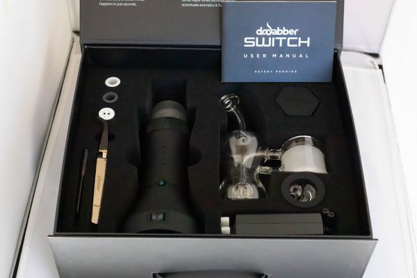 dr. dabber switch packaging | To the Cloud Vapor Store