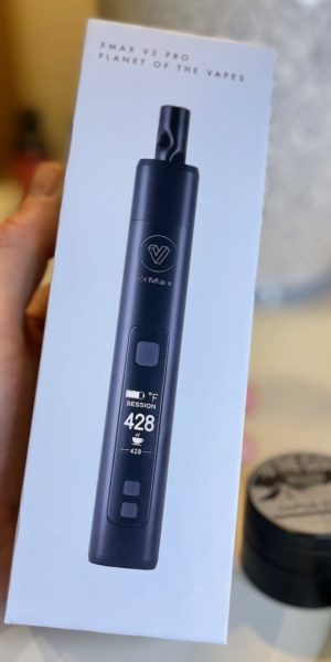 XMAX V3 Pro Vaporizer Review - Vaporizer Wizard