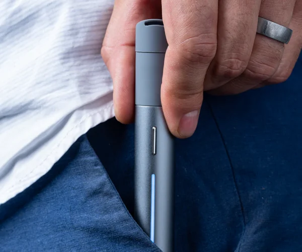 pocketable Pivot puffco